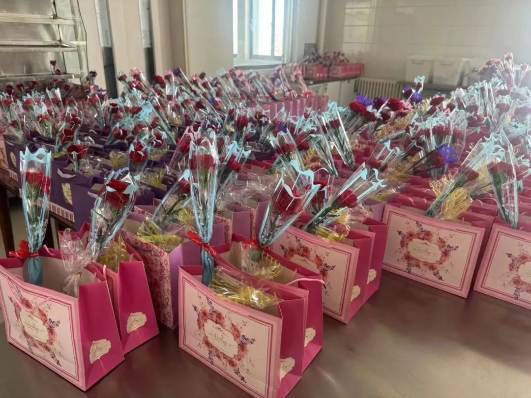 今天她闪闪发光文末有惊喜