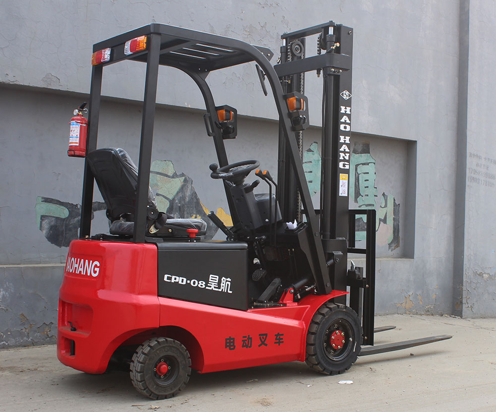 昊航0.8吨四轮座驾式电动叉车图片与视频