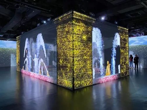 全息纱幕投影在展厅陈列中要如何应用?需要注意什么?
