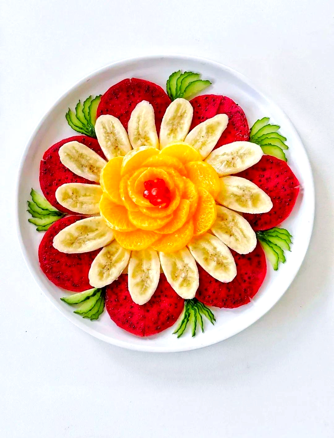 九种别致水果拼盘的做法与艺术展示