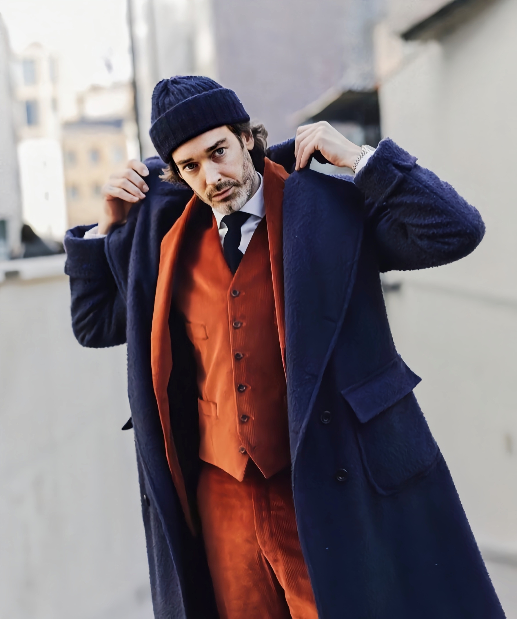 英国首席男模究竟可以有多时尚?网友表示:简直是行走的荷尔蒙