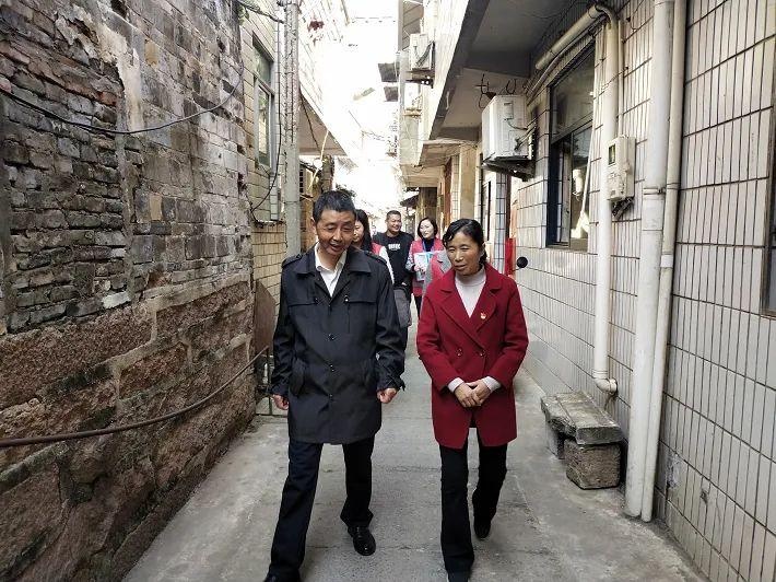 人普专栏|徐亚明:恪尽职守站好最后一班岗