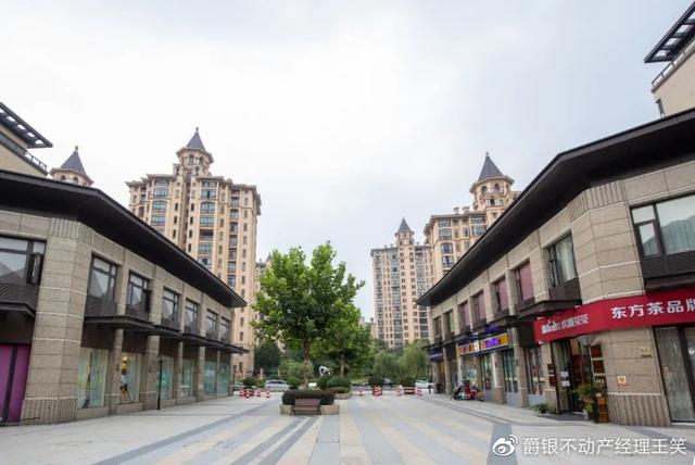 陆家嘴锦绣前城二期三房诚意出售!小区央座!中高楼层!送车位