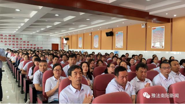 鸿发商贸集团 爱心捐资50万元 彰显社会责任担当