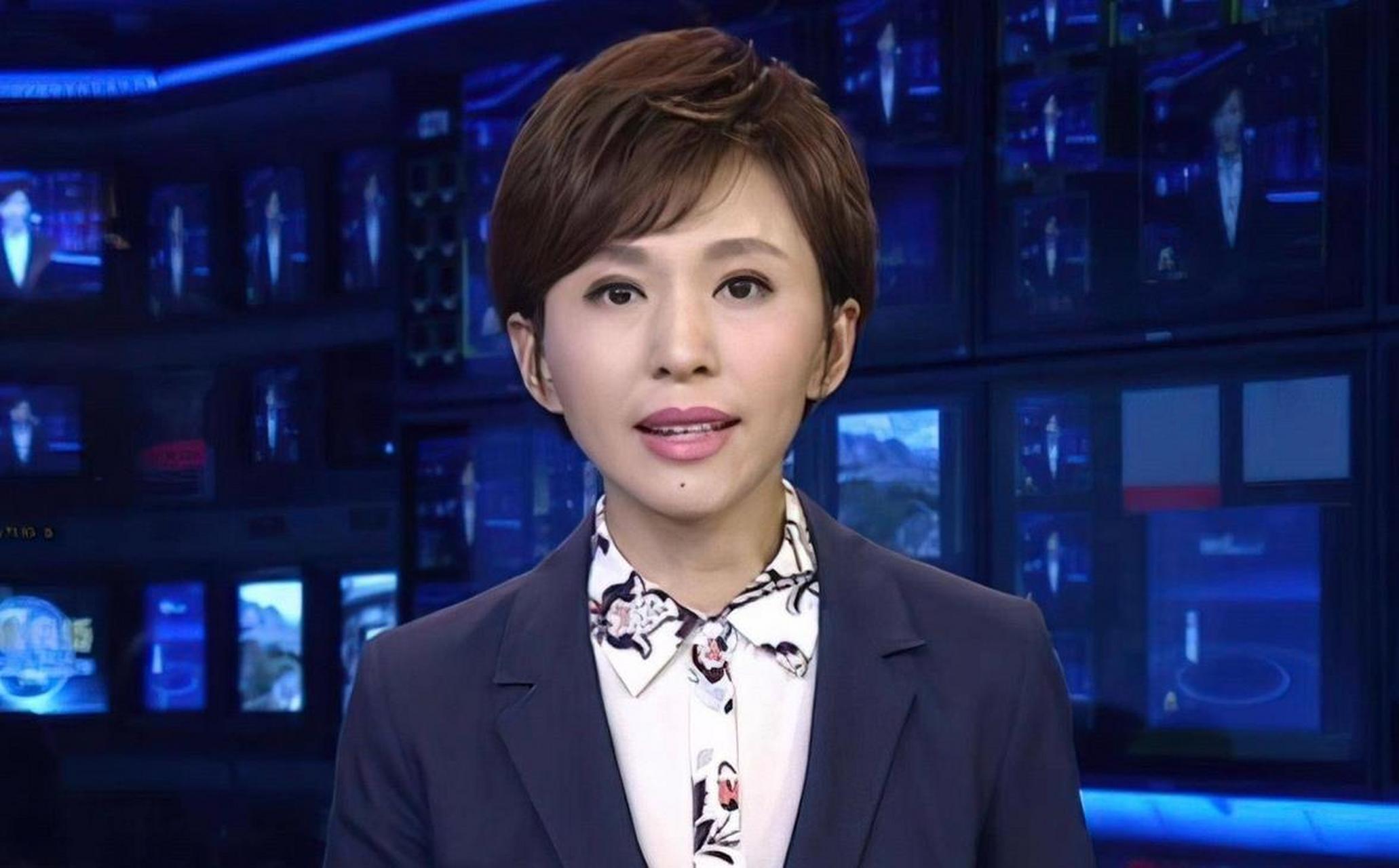 2020年,被称为"最美国脸"的主持人欧阳夏丹,突然离开央视.