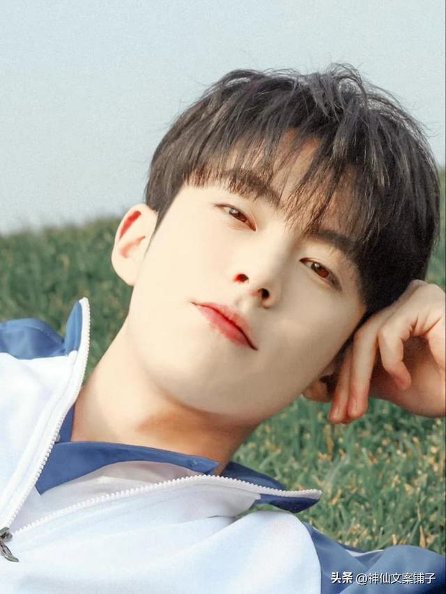 王鹤棣干饭真的好夸张.王鹤棣帅气学生照收藏