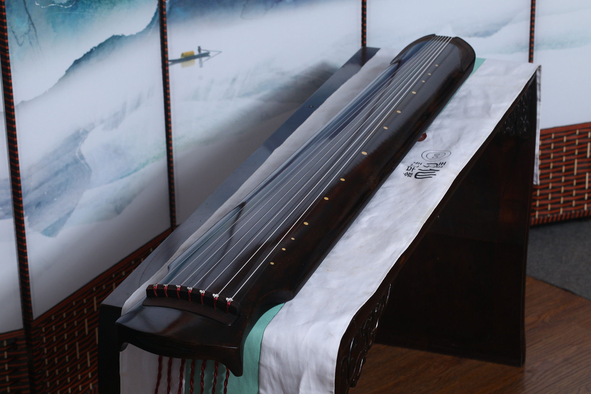 琴仙手工古琴:古琴调弦定音的方法和技巧!