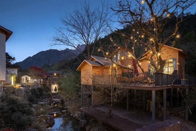 上饶三清山艺术田园避世民宿,好似画一样的民宿丨三清山望三清