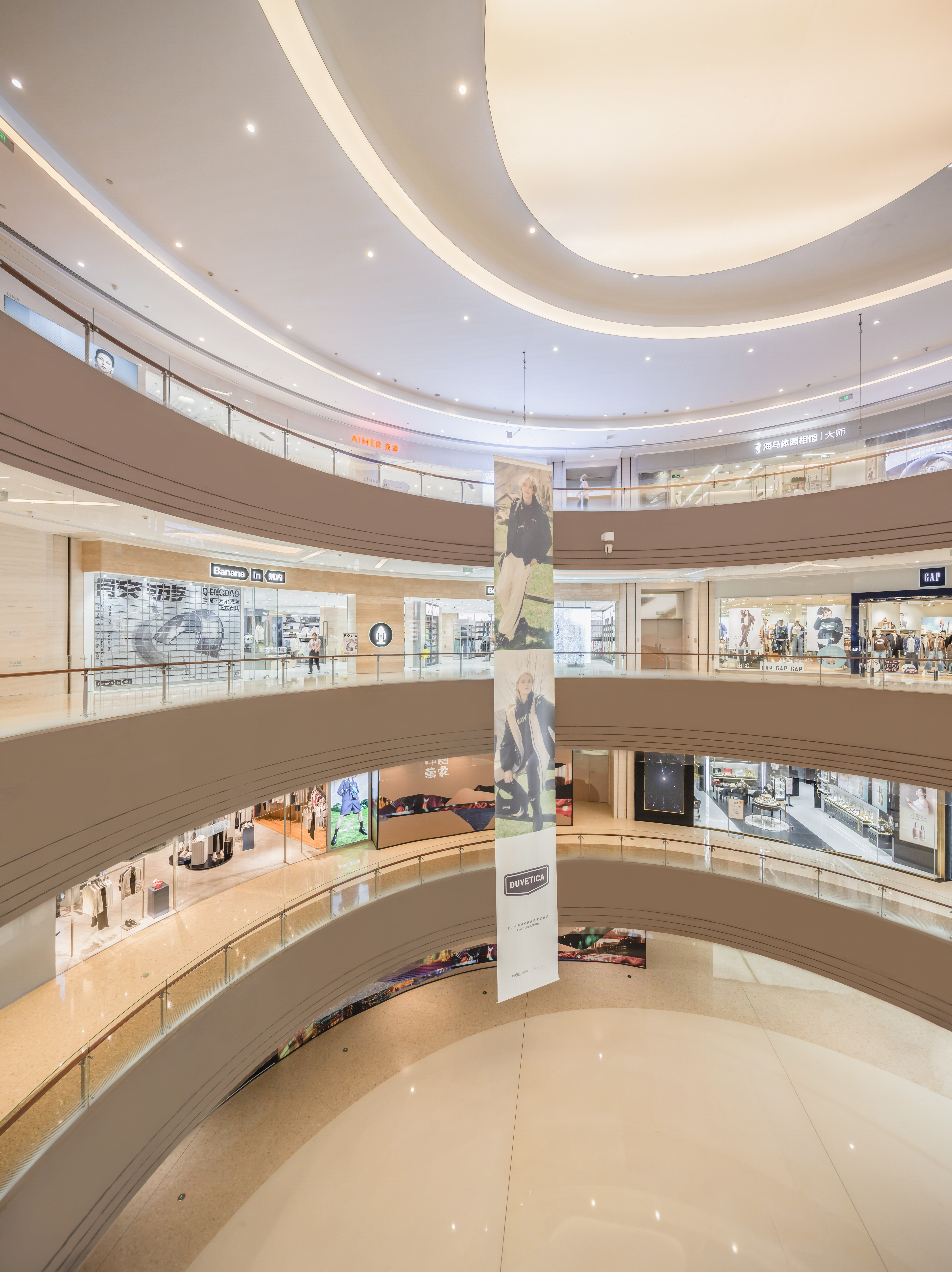 图为蕉内在青岛万象城购物中心门店位置图