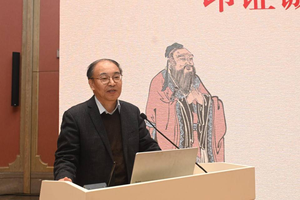 绘谈/范正红:丹青度岁月 思绪伴江河