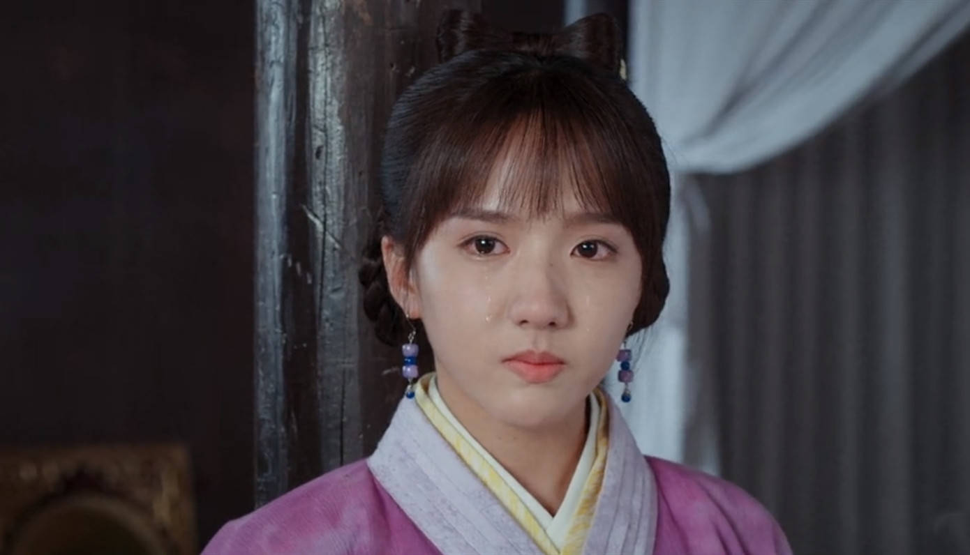 不恋爱脑并不代表不恋爱,盘点有正经事的女性角色(一)