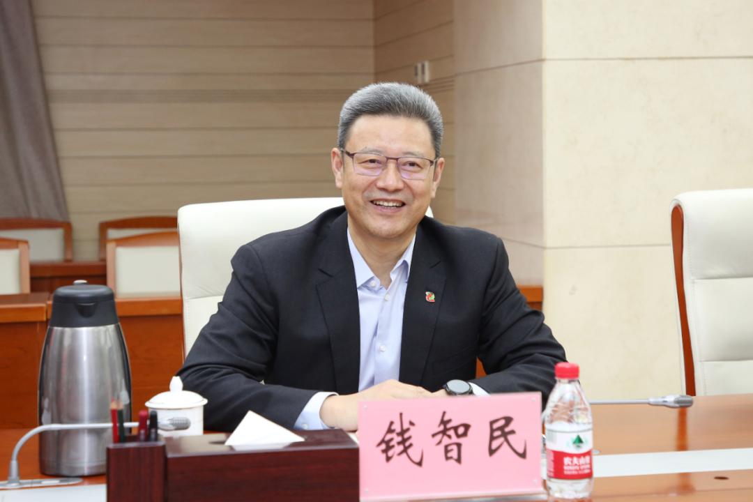 周国平会见国家电投党组书记,董事长钱智民并见证双方战略合作框架