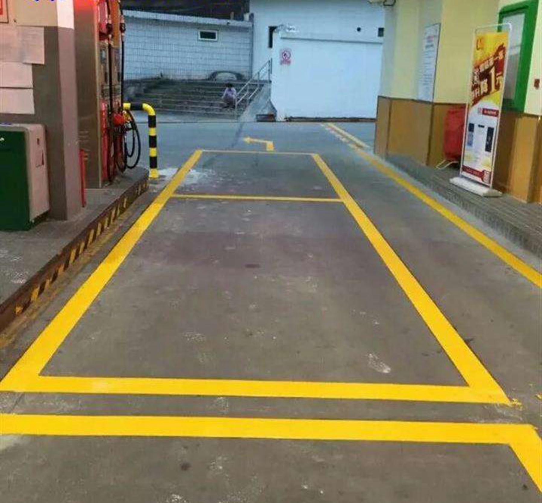 黄色停车位是什么意思?停车位可以自己画吗?