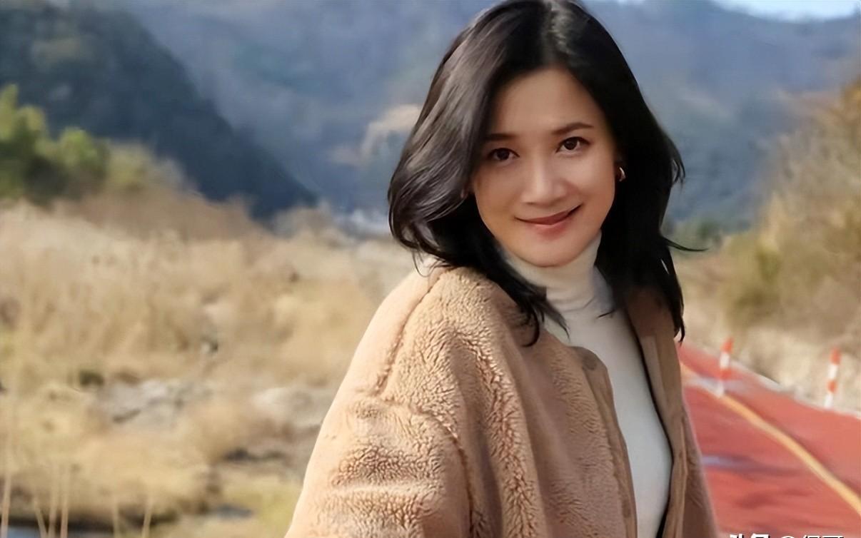 潘雨辰:侯勇前妻,有丹东之花的美誉,今出演《珠江人家》无人识