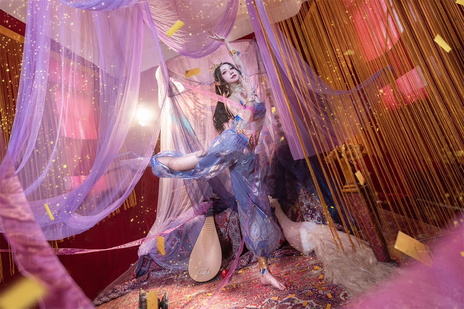 绝美少女《永劫无间》迦南cosplay写真,"花无痕"服饰美艳绝伦