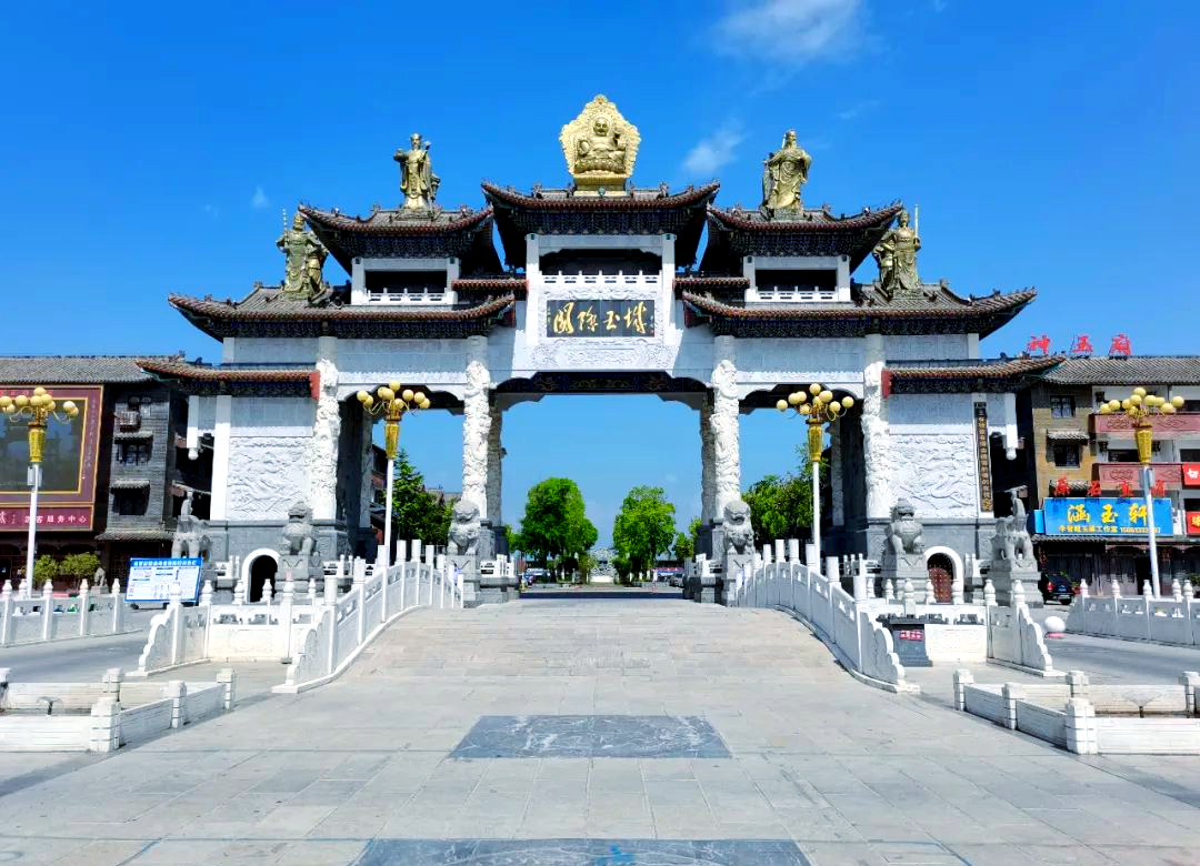 镇平县八条旅游线路推荐,邀您体验别样秋色