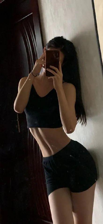 私藏很久的辣妹专属壁纸