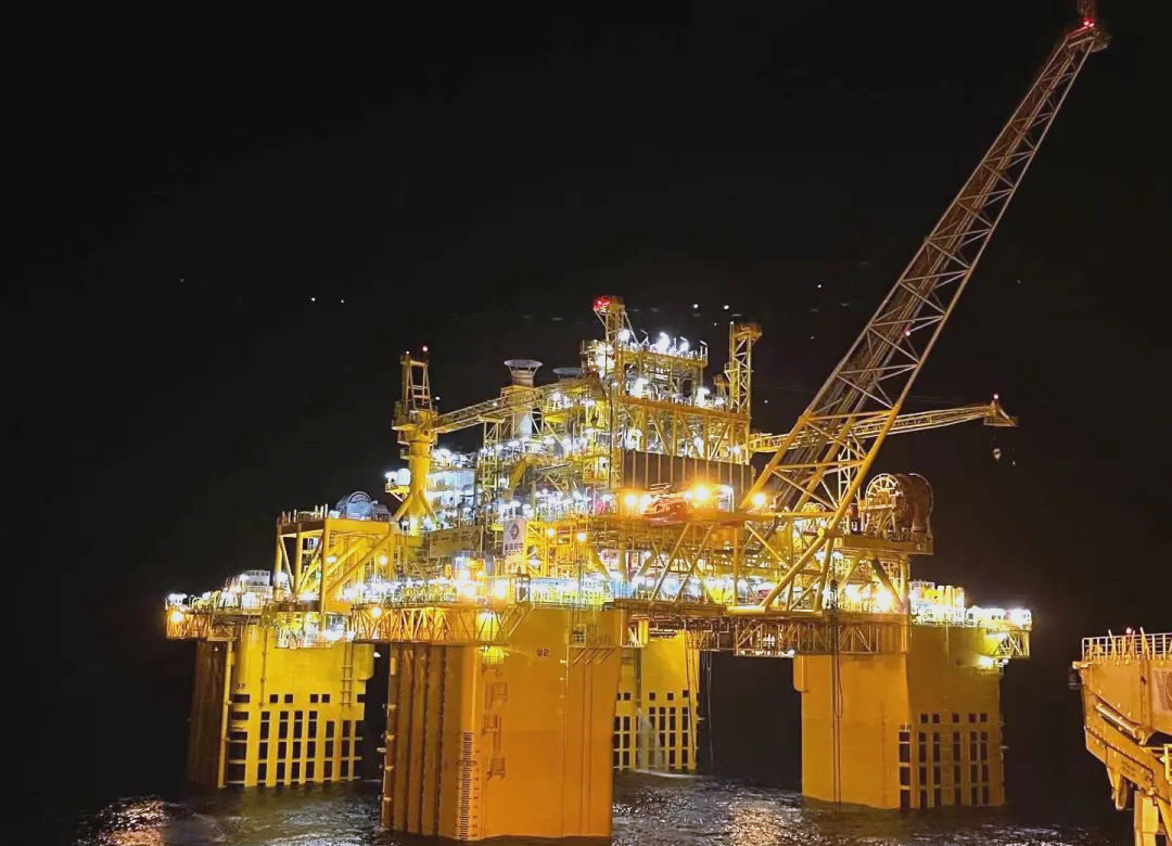 “深海一号”产量达到陆地中型油田规模