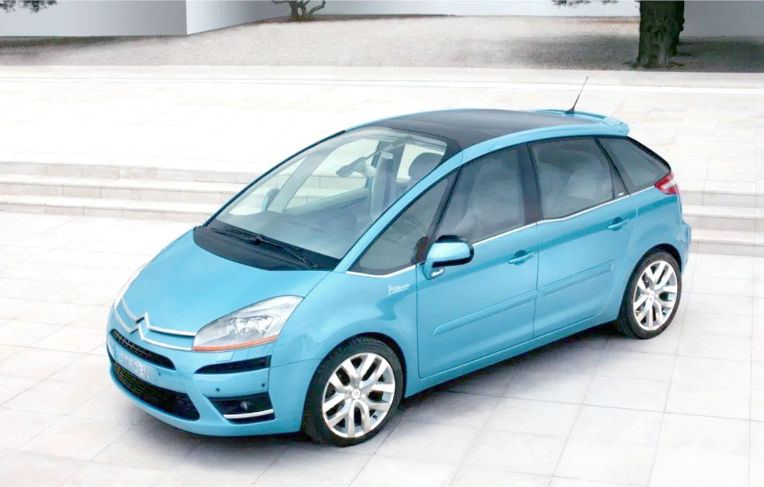 雪铁龙毕加索集邮:从七座版到五座版的旅程