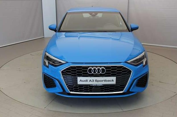 奥迪全新a3两厢版实拍!搭1.4t引擎,外观内饰升级,配保时捷档把