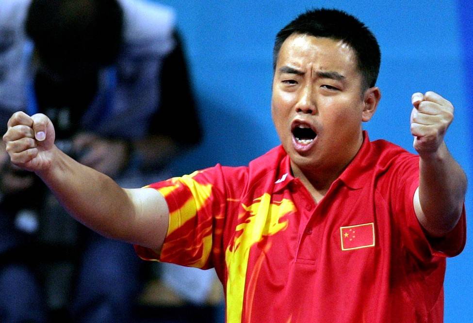 刘国梁-中国首位乒乓球大满贯,世界直拍横打第一人,国乒总教练