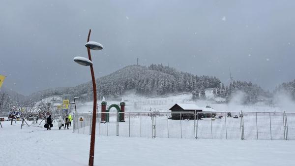 丰都南天湖:瑞雪迎新春 美景眷游人