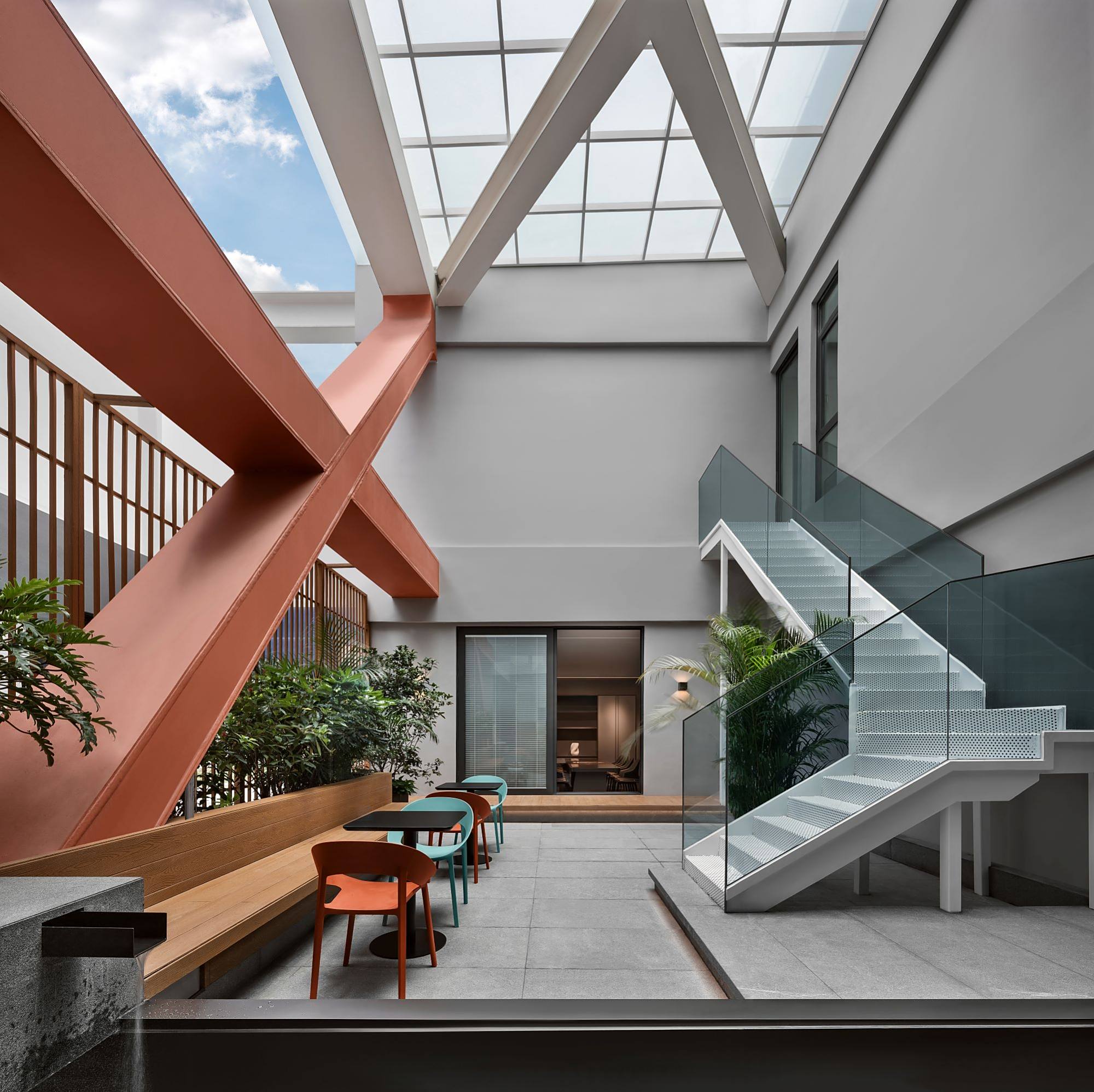 室内空间与光影的关系