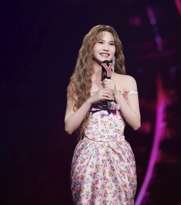 可爱教主杨丞琳加盟《我们的歌 4》,一开口鸡皮疙瘩都起来了!