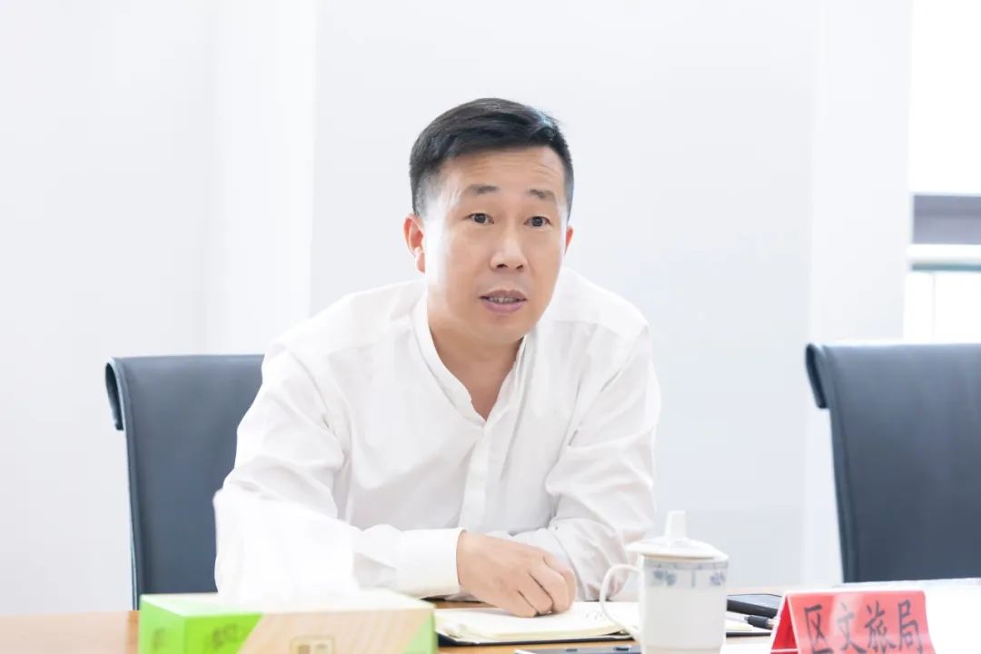 副区长王淳到柘林镇走访调研