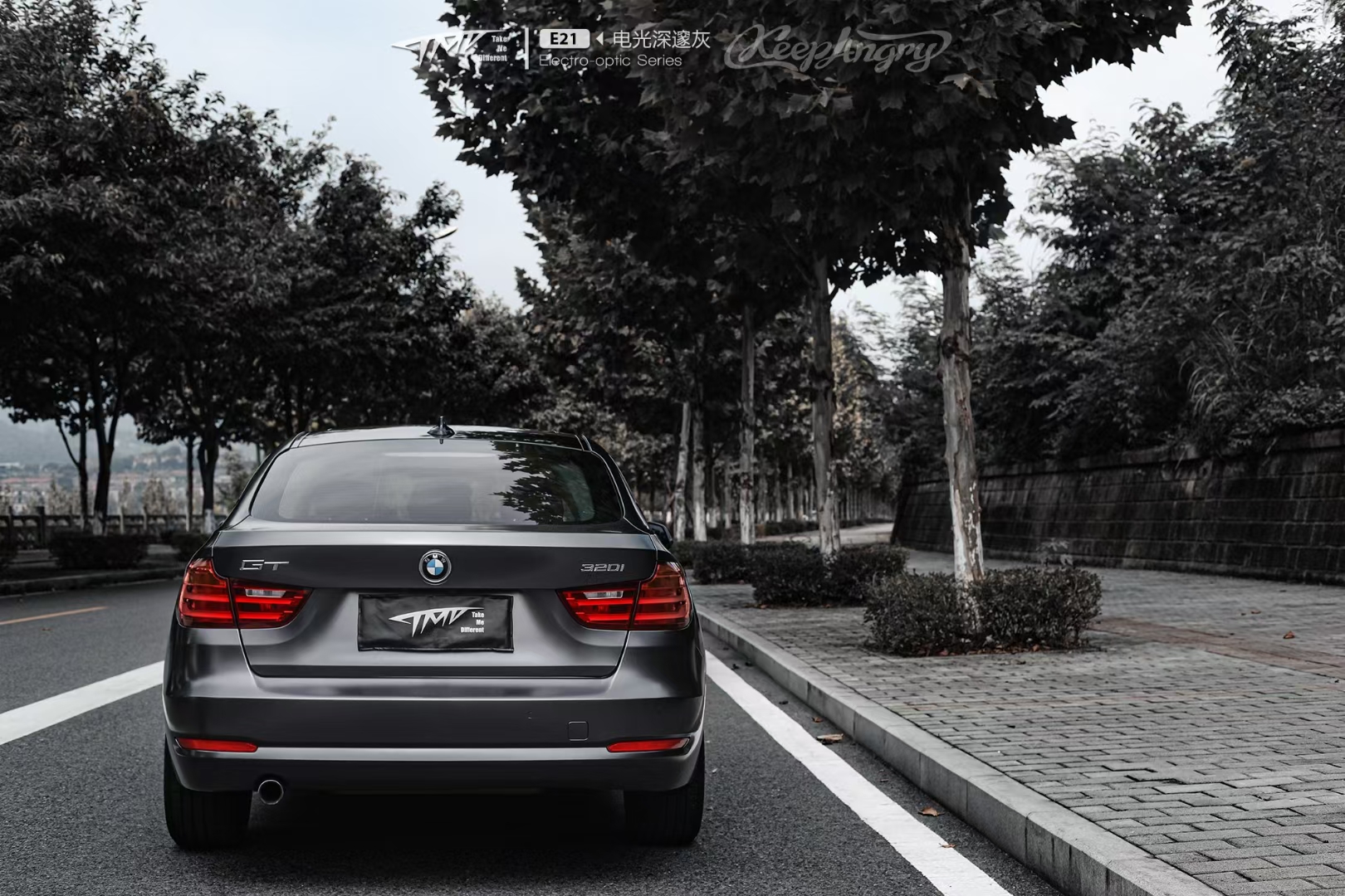 宝马 gt 320i全车tmd改色膜潮牌车膜电光深邃灰
