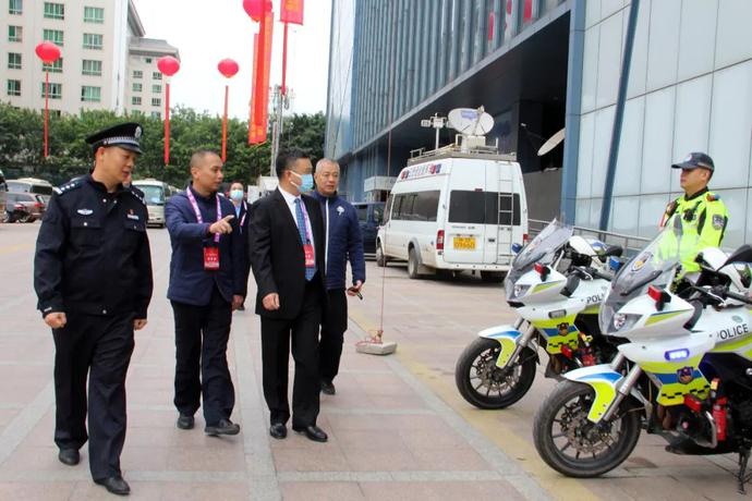 梧州市宝石办领导(梧州市宝石办主任覃杏) 第2张