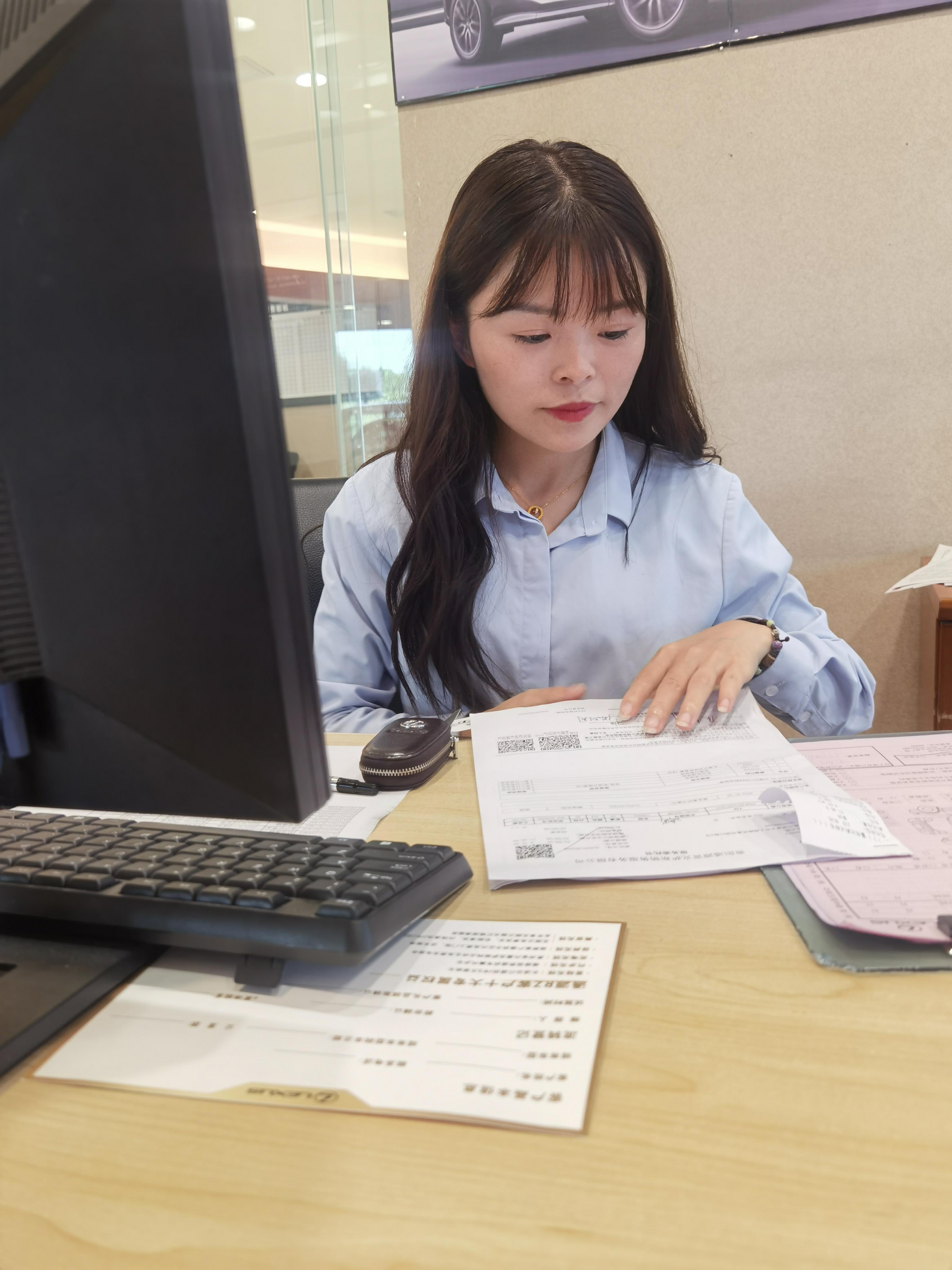 被同事王某窃取成果?职场不公的复仇其实是一场逆袭战