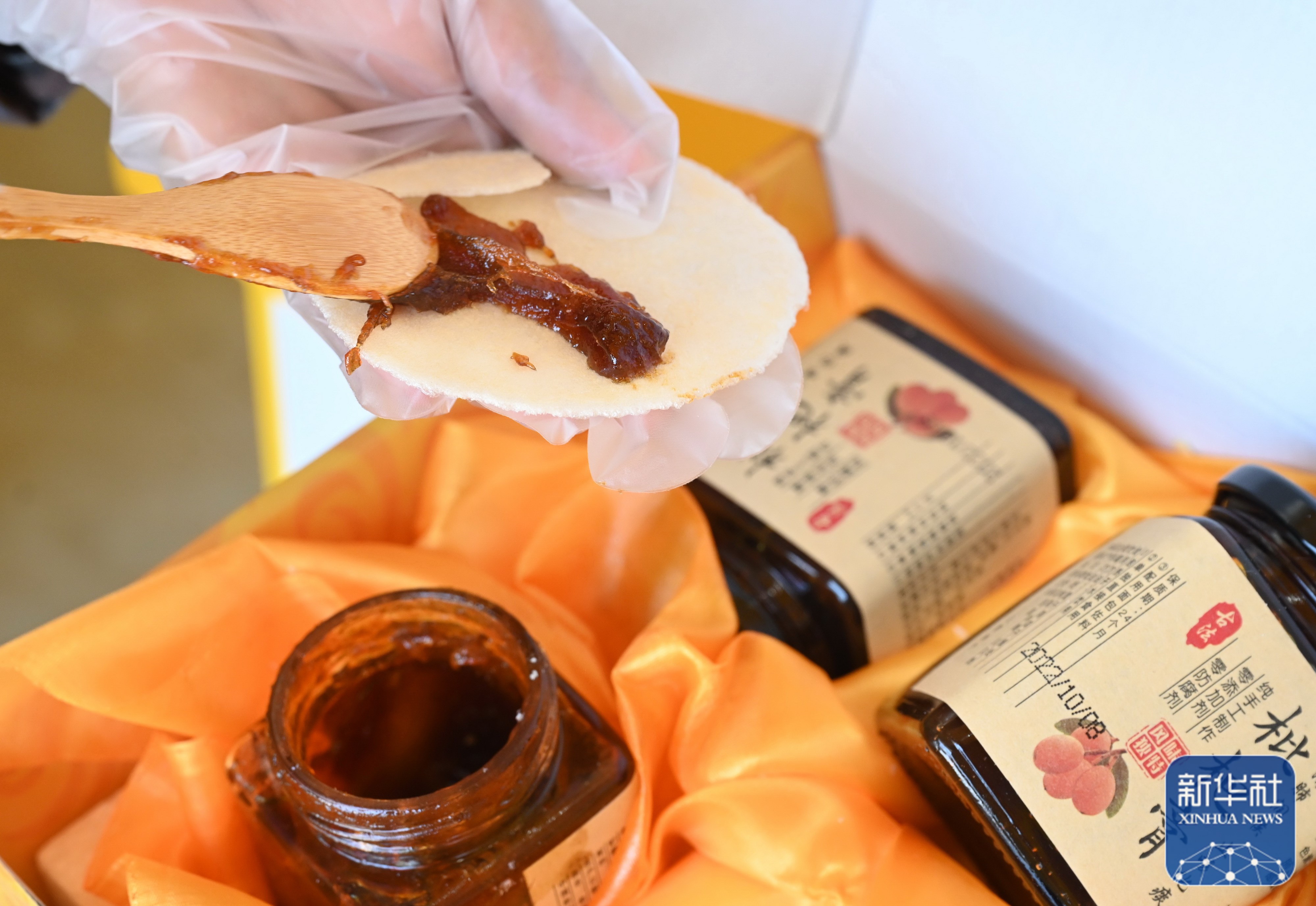 "枇杷姐姐"吴素华:把家乡枇杷产业做大做强