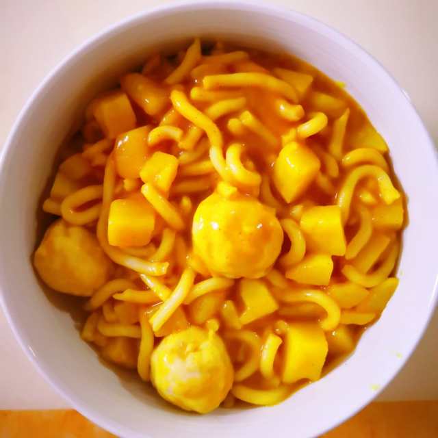 适合初冬早餐的咖喱鱼丸粗面