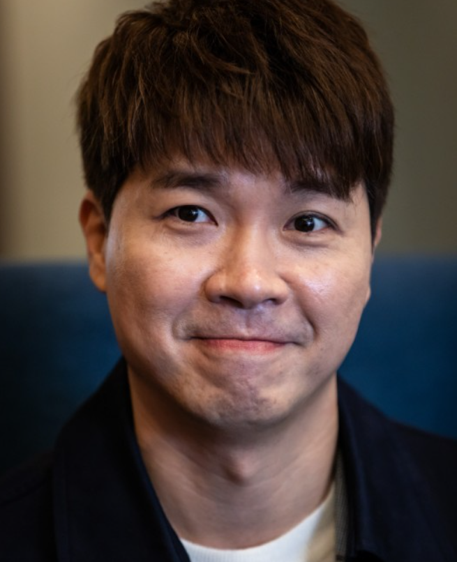 朴秀洪宣布结婚后,陷入了信任危机,《熊孩子》节目组面临尴尬