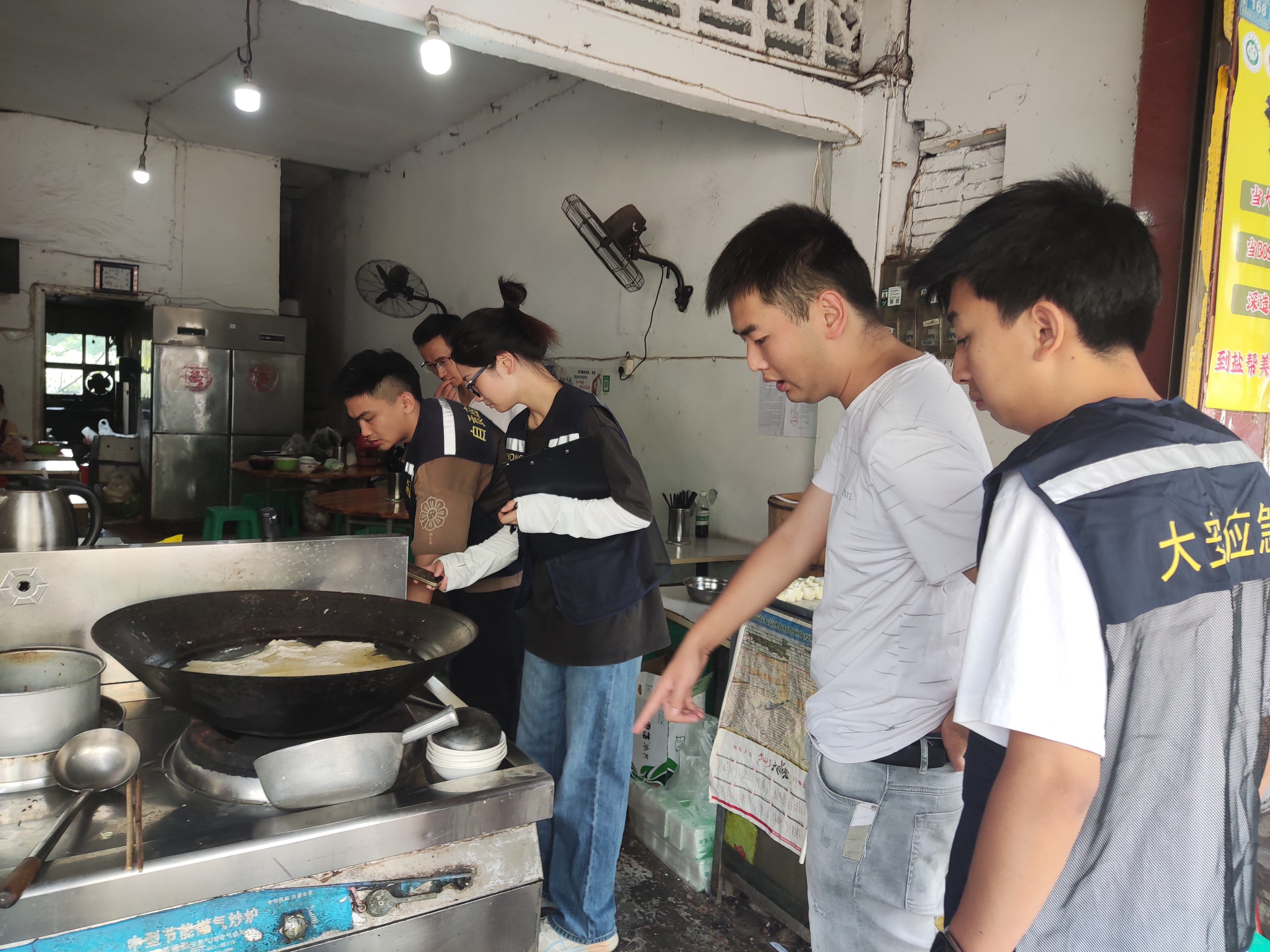 大安区新店镇:守护群众"生命线",拧紧燃气"安全阀"