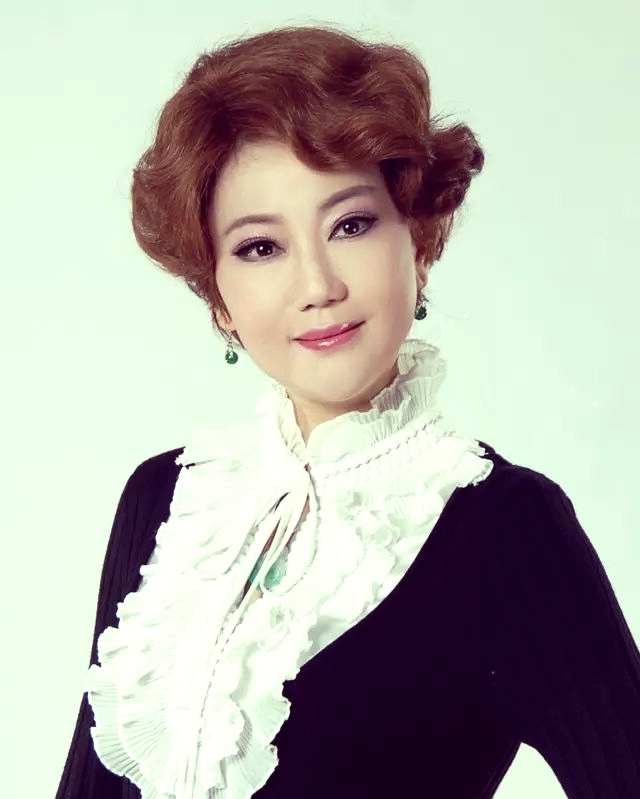 锡剧名家董云华:感受秋意中的《沙家浜》