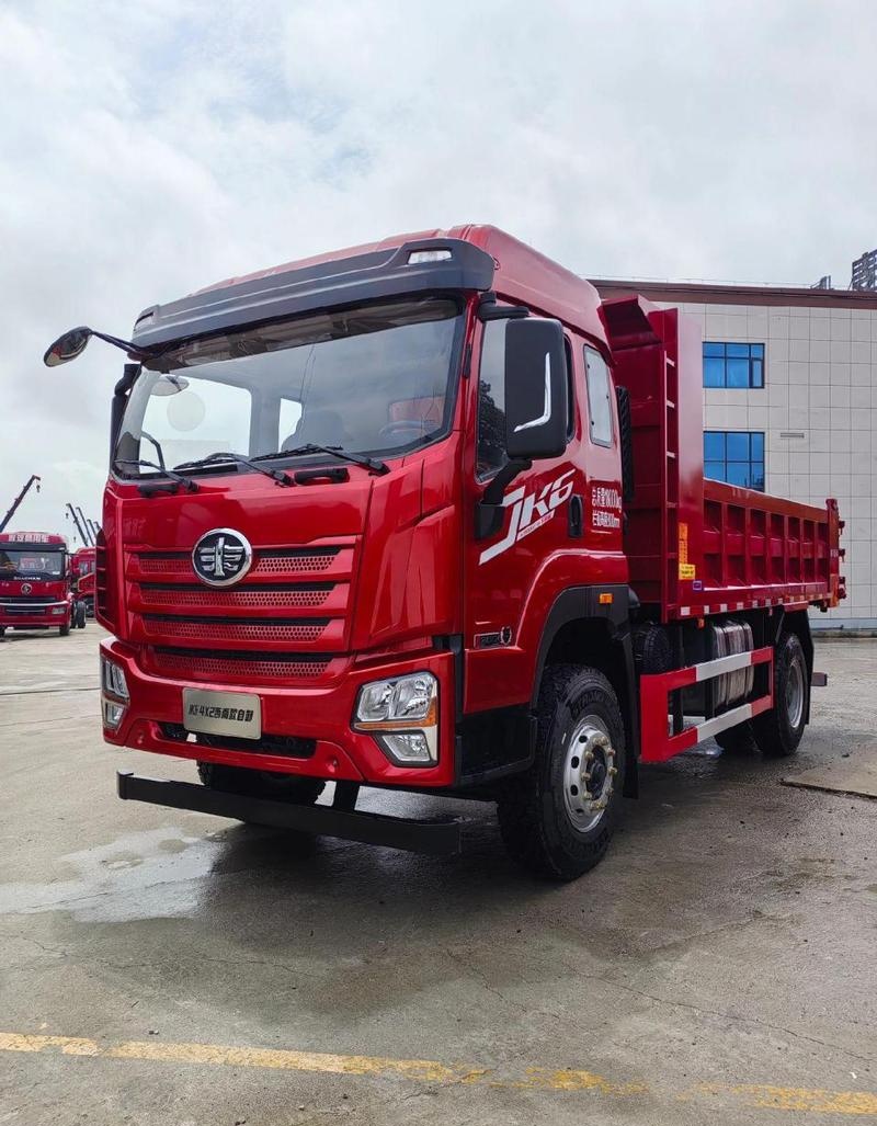 一汽柳特260马力自卸车保险杠怎么样?