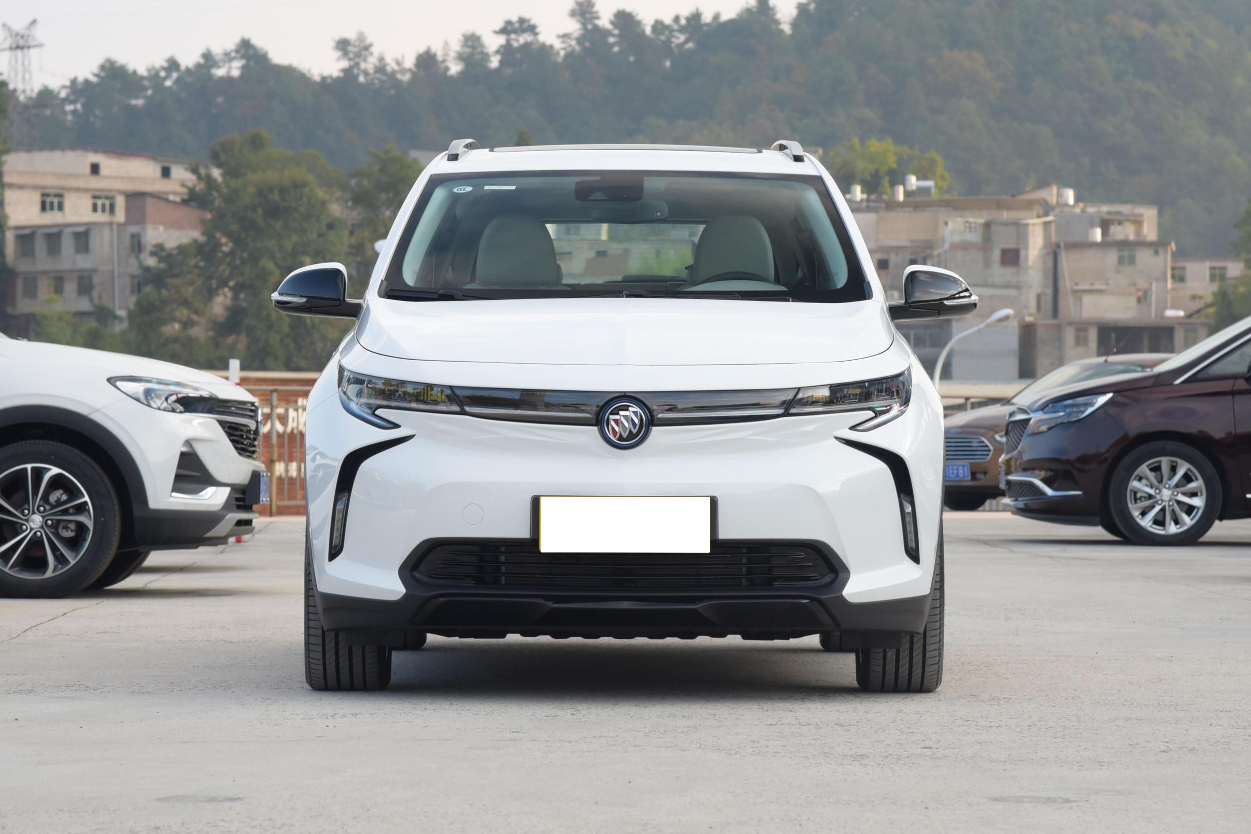 别克微蓝7的外观漂亮,纯电动小型suv,续航500km,适合通勤代步