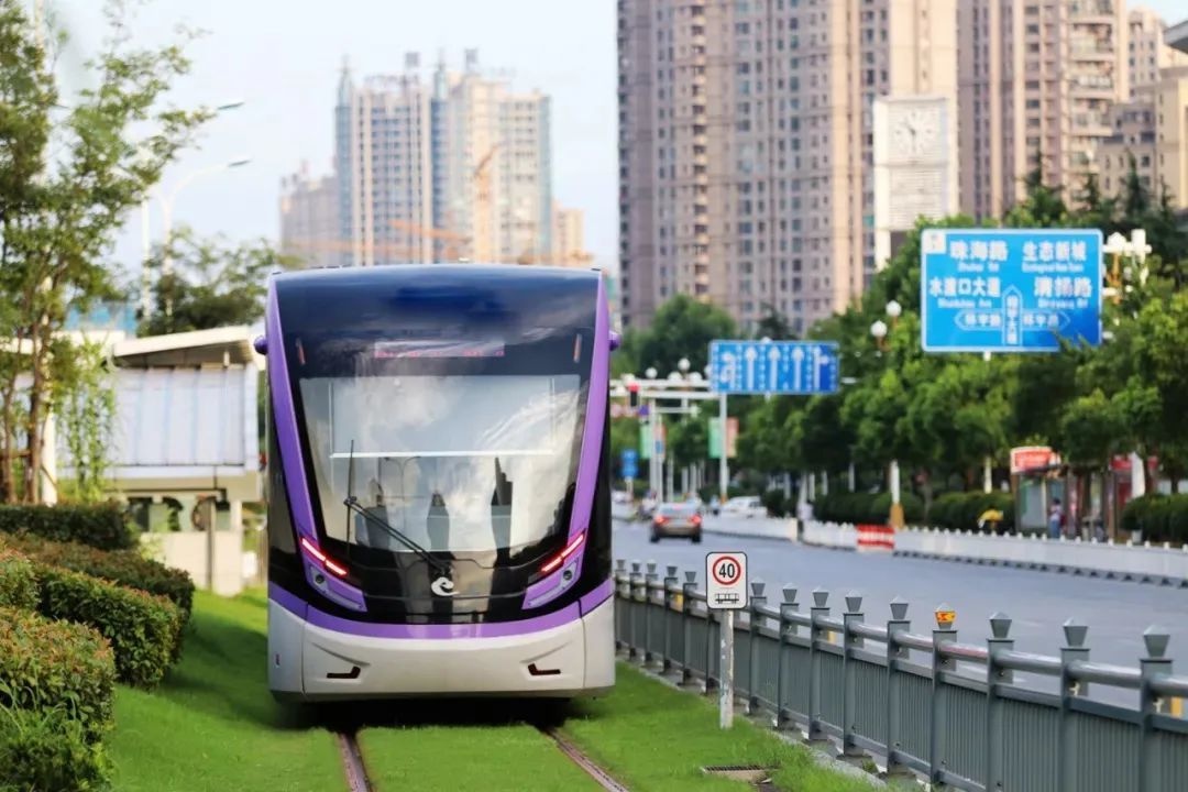 淮安:有轨电车1号线进行全线提速测试