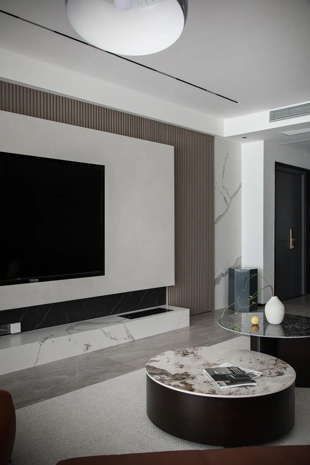 绝了!新中国际170㎡大平层 诠释现代简约的高级!