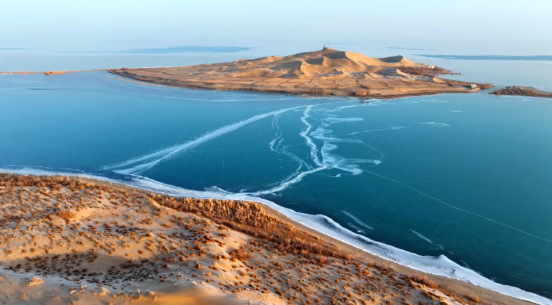 热雪沸腾的博斯腾湖还有这些美景