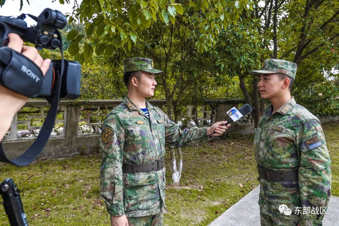 今天的头条留给兵记者