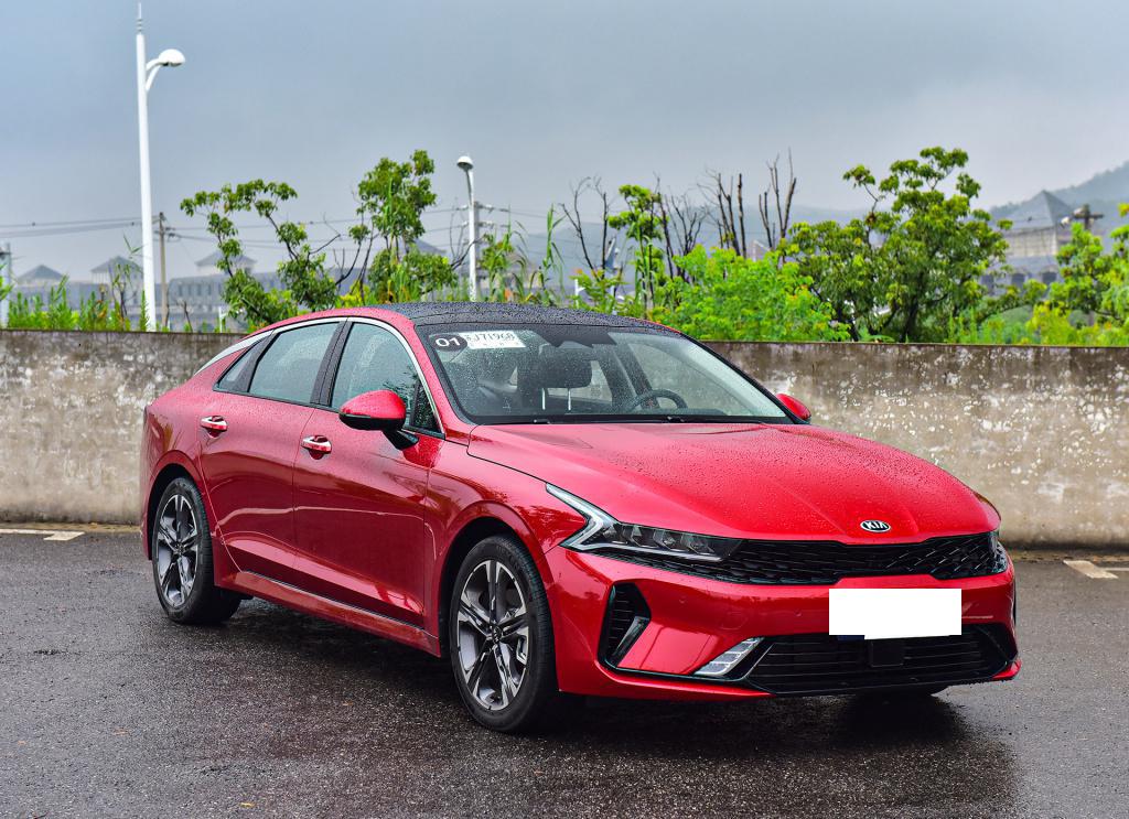 花了19万提2021款起亚k5,它档次高吗?车主有一肚子的话想说!