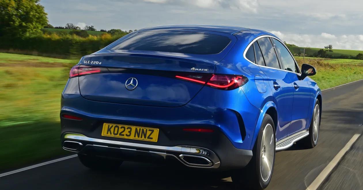 将于未来进口上市,全新一代奔驰glc coupe轿跑suv大量实拍图发布