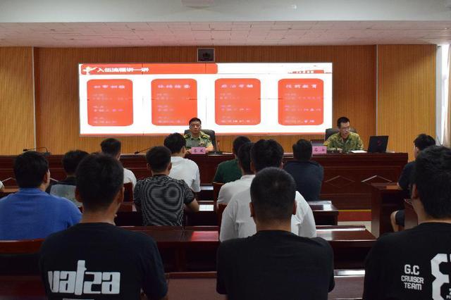 河北省望都县:多措并举抓宣传 掀起参军新热潮