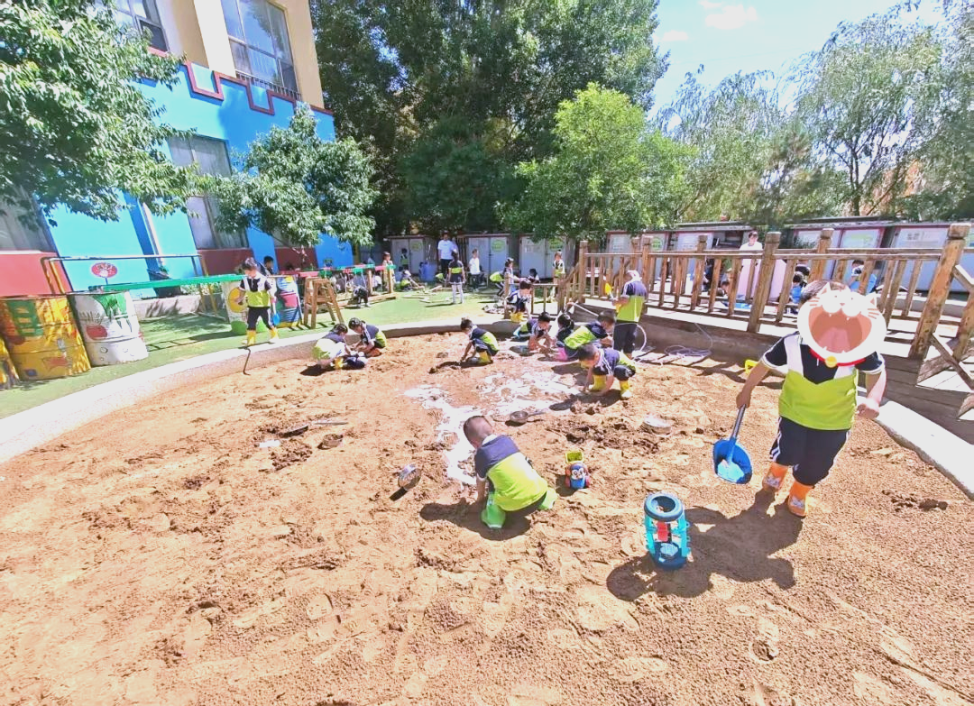 幼儿园沙水区:激发创造力与成长的魔法乐园