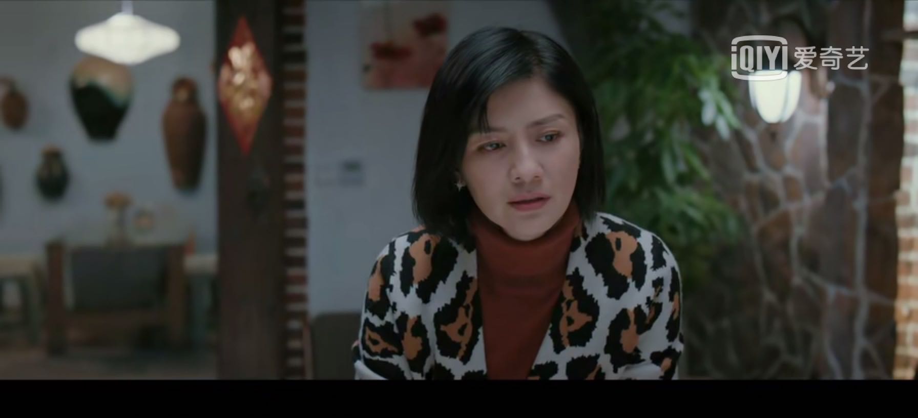 《三叉戟》中的胡可:作为警察背后的女人,仗义和吵架都不输男子