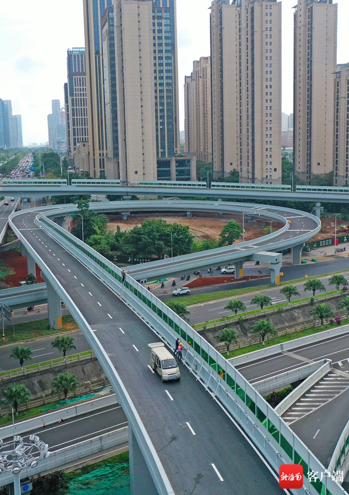 海口海秀快速路新建wn匝道基本完工 通车后将极大缓解高峰期国兴大道