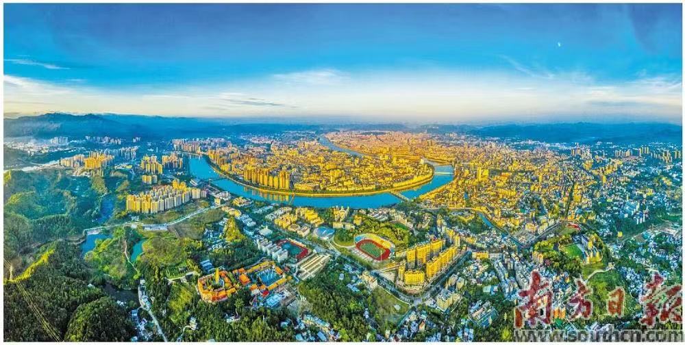 梅州市委常委,副市长,梅江区委书记陈金銮:探索县域发展"梅江路径"